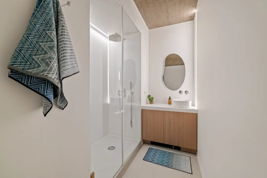 Badkamer Maison Martha voor gezinnen te huur kust